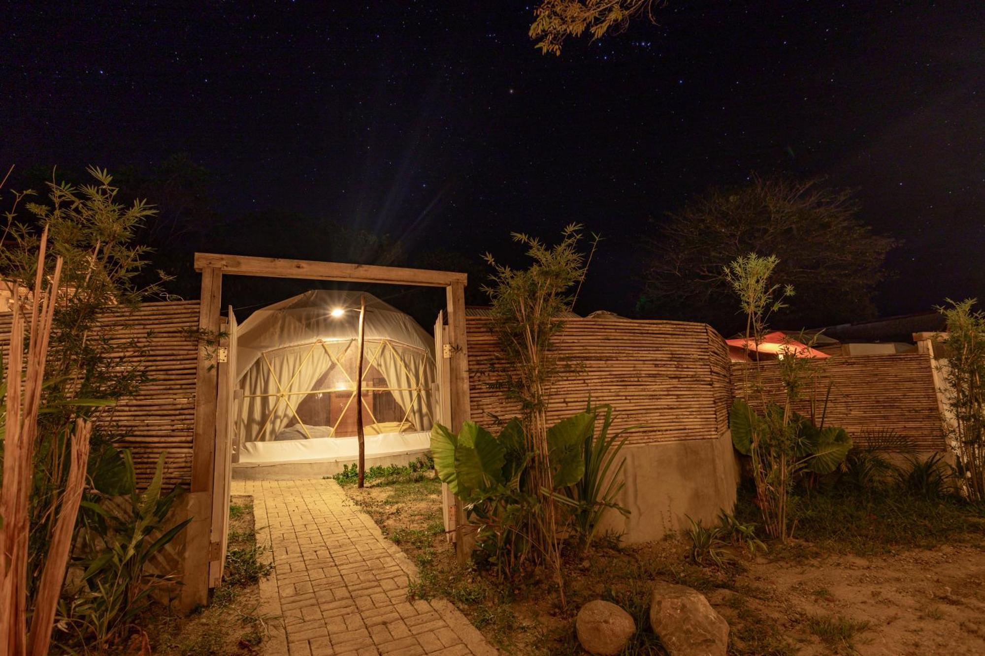Отель Domes And Dreams Lio Glamping Эль-Нидо Экстерьер фото