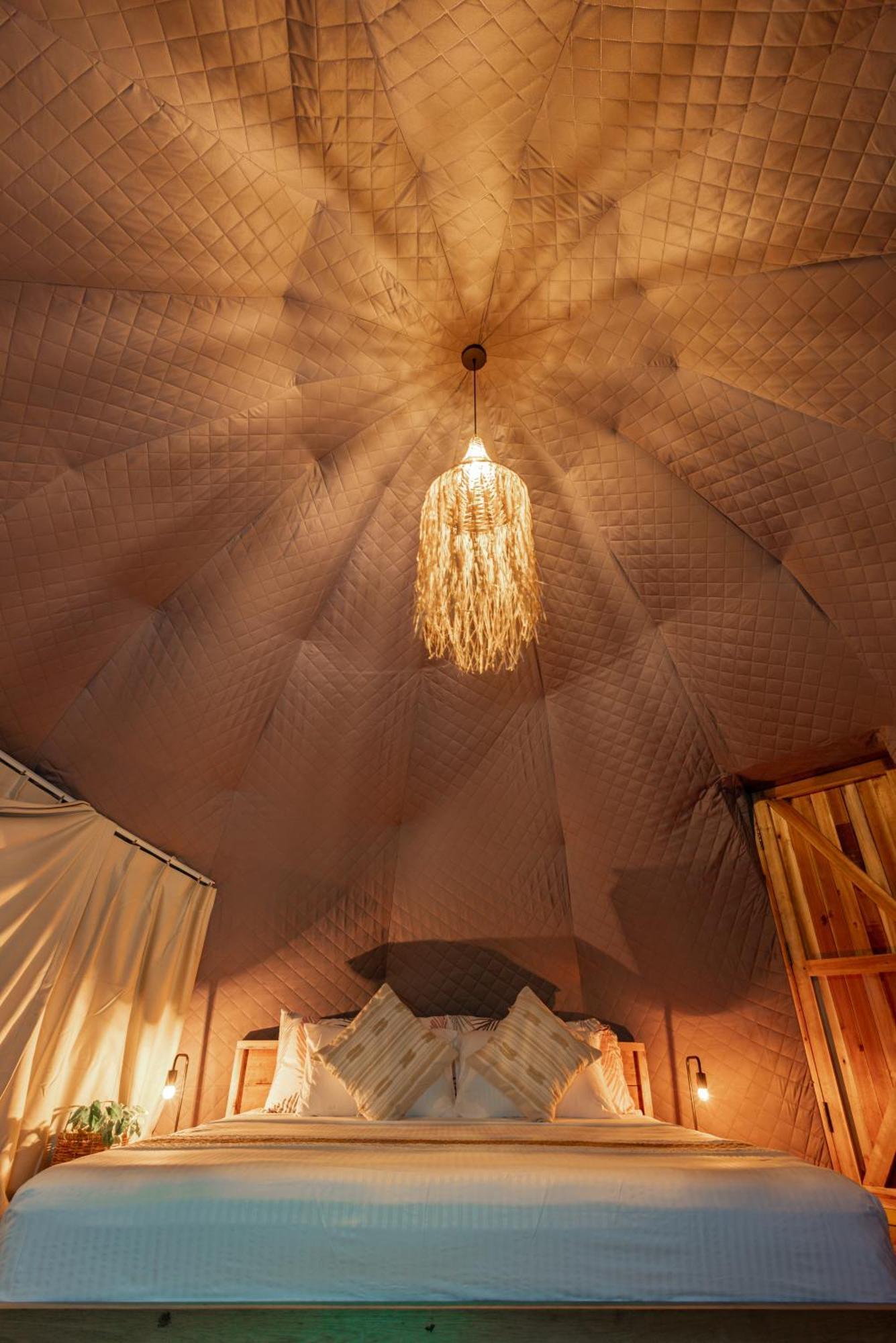 Отель Domes And Dreams Lio Glamping Эль-Нидо Экстерьер фото