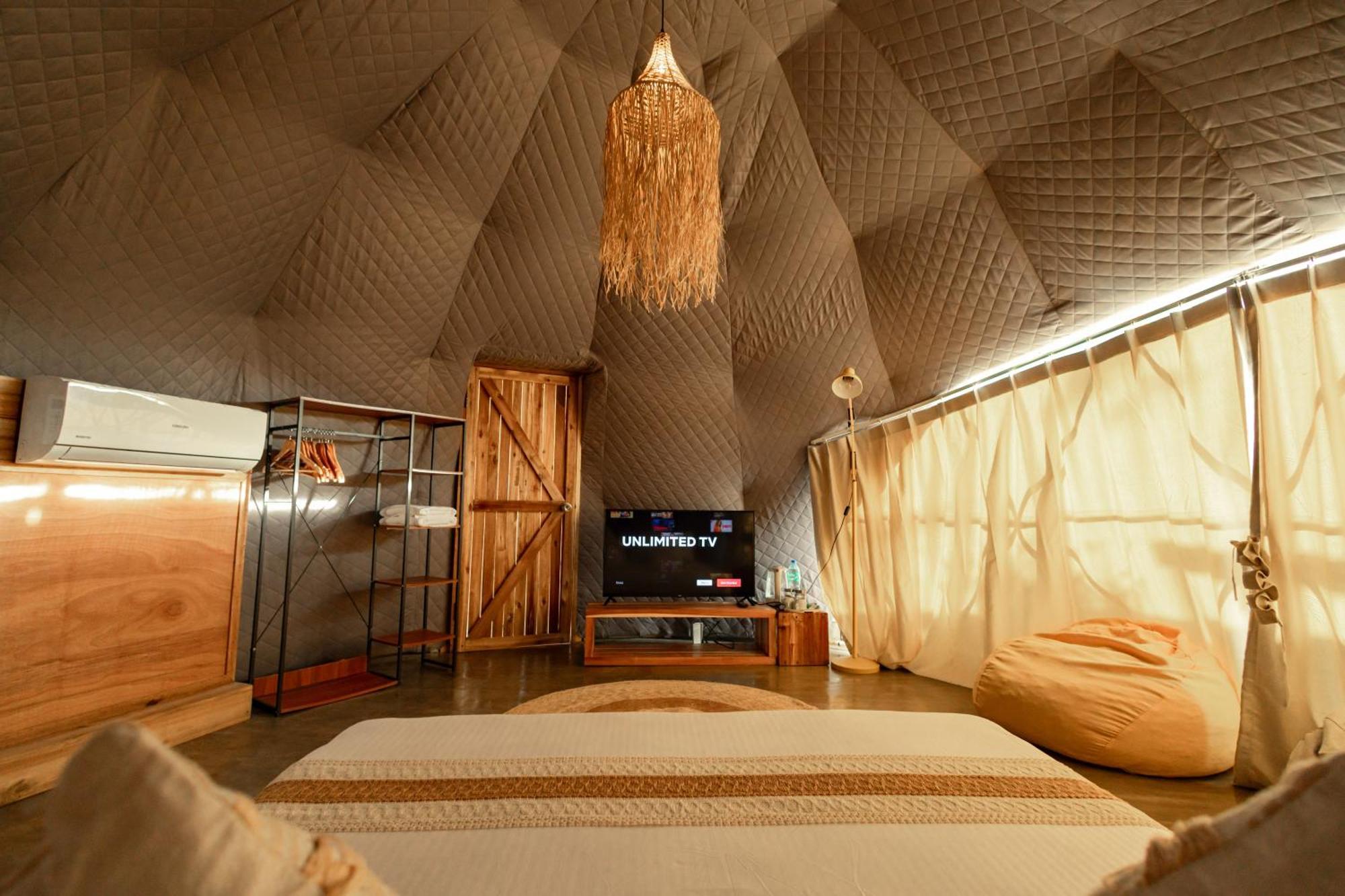 Отель Domes And Dreams Lio Glamping Эль-Нидо Экстерьер фото